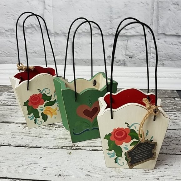 Rare Vintage heartwood creek basket by Jim Shore - Picture 4 of 4